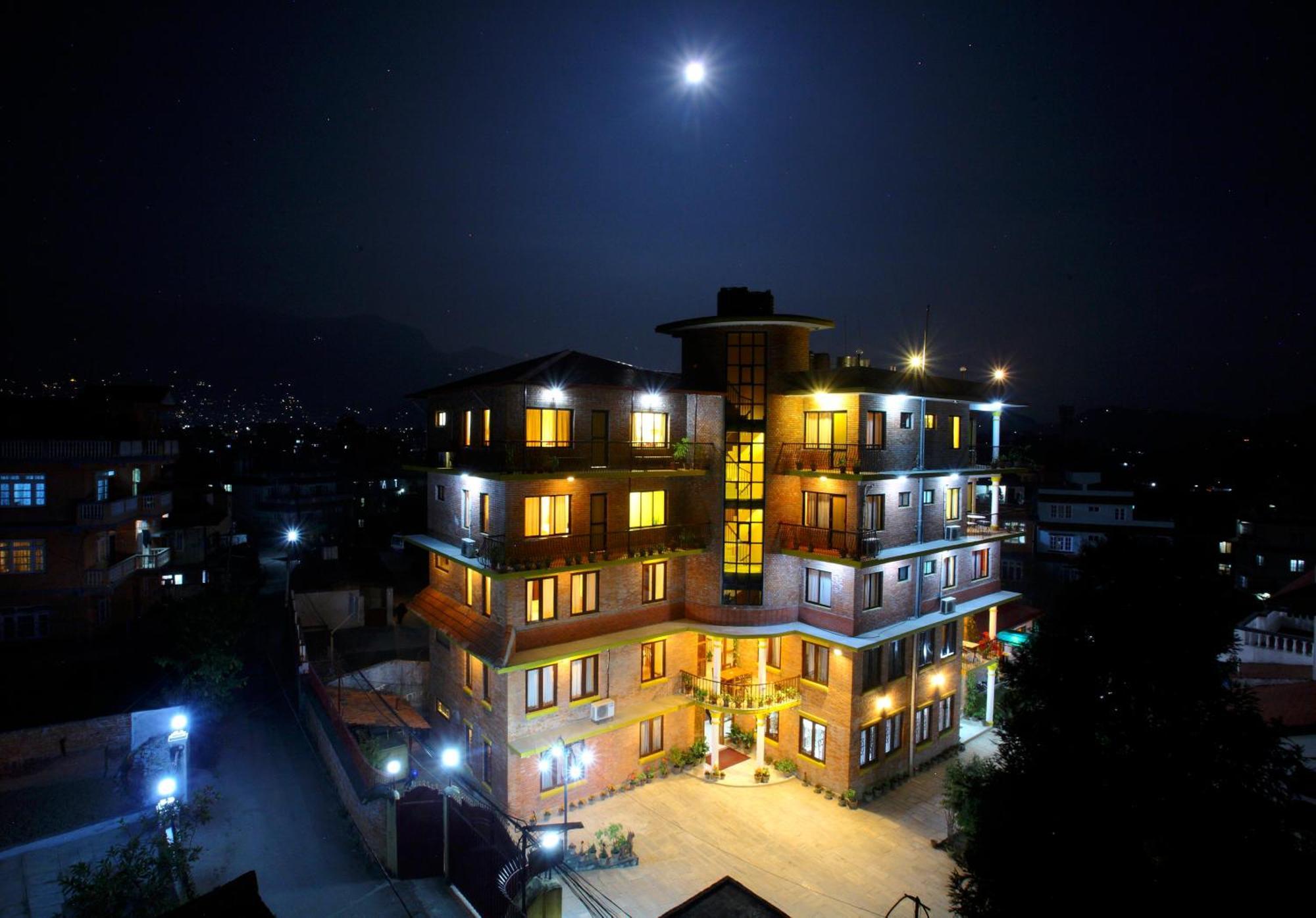 Royal Astoria Hotel 카트만두 외부 사진
