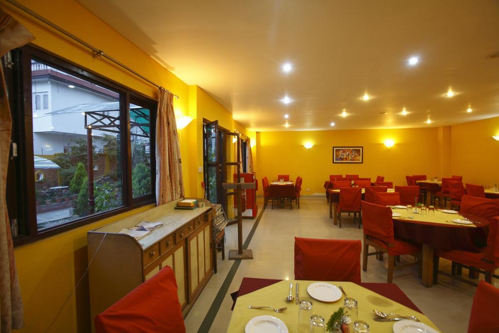 Royal Astoria Hotel 카트만두 외부 사진