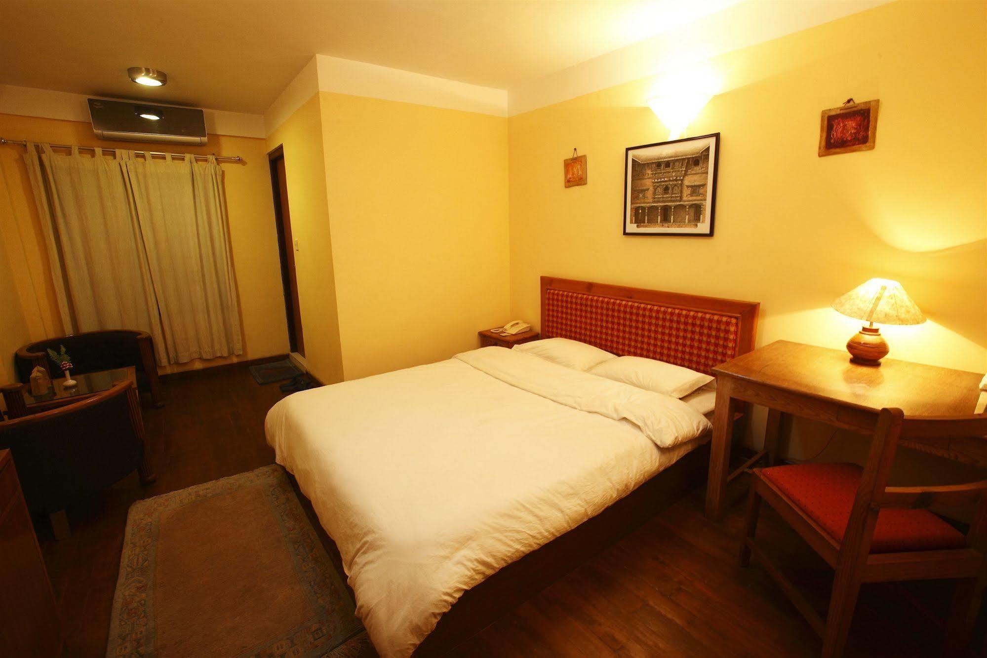 Royal Astoria Hotel 카트만두 외부 사진